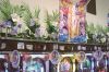 【フラワー装飾】島上フラワーホルダー装飾　ヤシ＆ハイビスカス花束　ビューティーピンクイメージ2